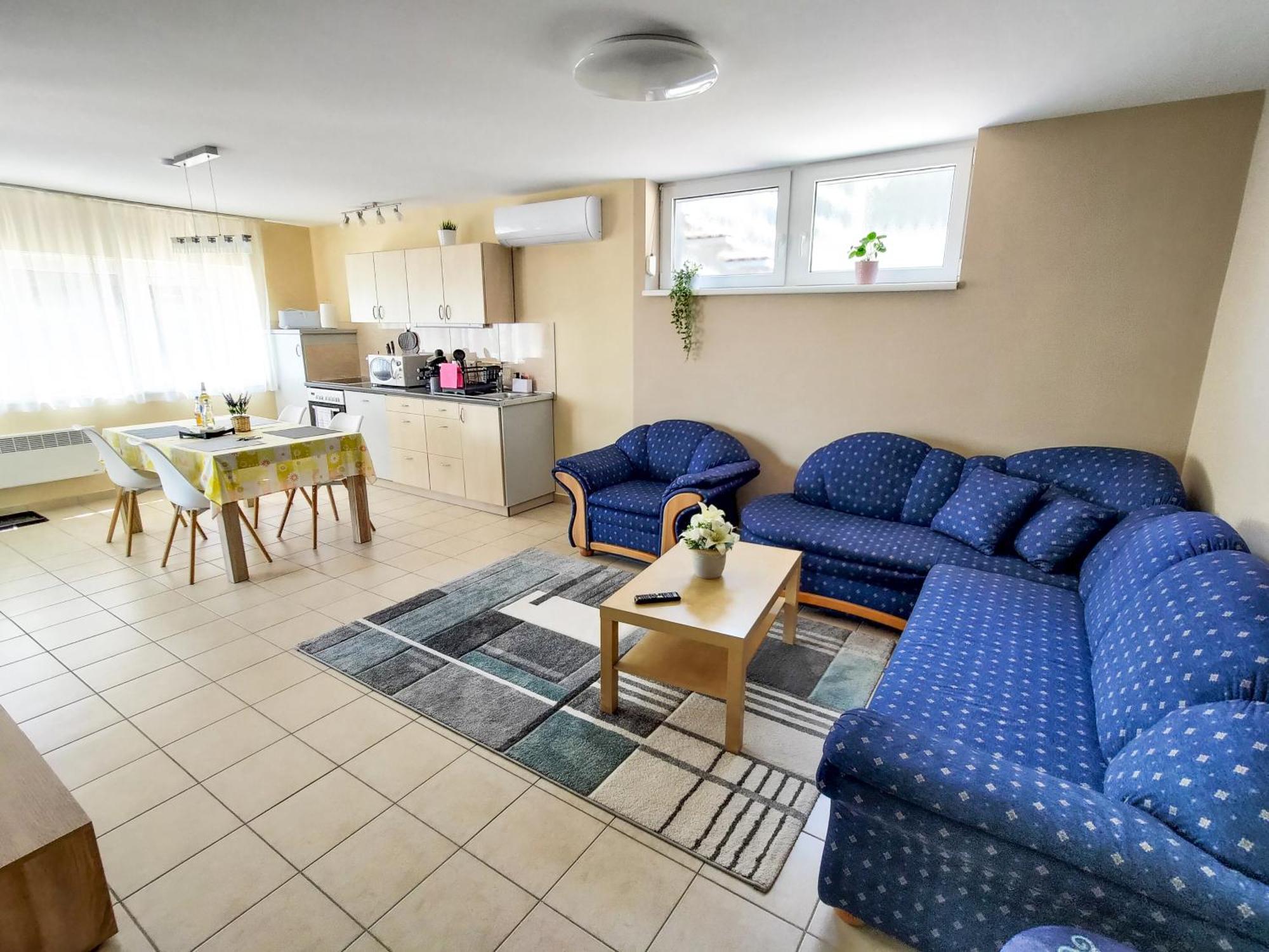 Fuegefa Apartman Balatonalmádi Екстериор снимка